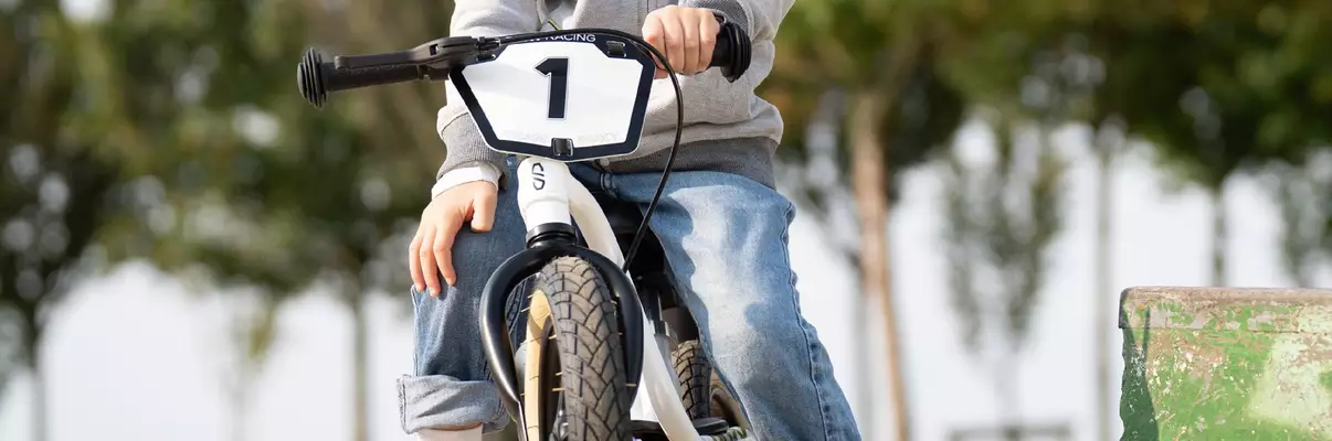 Barncyklar och hjälmar -10% 362