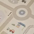 Little Dutch leikkimatto junaradan, vesistöjen ja ajoneuvojen kuvilla. - Lekmattor och babygym - LD2550 - 5