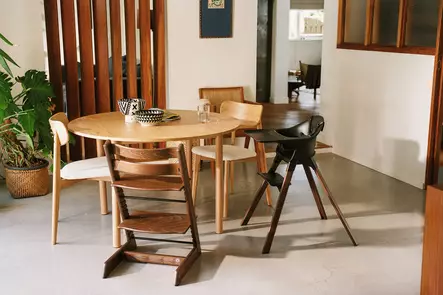 Stokke Clikk Bamboo Black/Warm Brown. - Matstolar för barn - 695805STA2in1 - 2