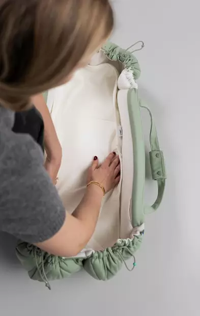 Najell SleepCarrier X kosteussuoja Ivory White suojaa kantokassin kosteudelta. - Liggvagnar och bärväskor - N15600601 - 2