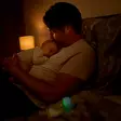 AVENT Natural response tuttipullo 260ml GLOW helpottaa yösyöttöjä. - Nappflaskor och flasknappar - 03790381 - 8