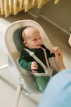Stokke Clikk Bamboo Cloud Grey Newborn Set vauvalla. - Matstolar för barn - 695801STA2in1 - 3