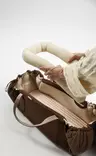 Najell SleepCarrier reducer pienennin Soft Beige, vastasyntyneelle kantokassiin. - Liggvagnar och bärväskor - N05411401 - 2