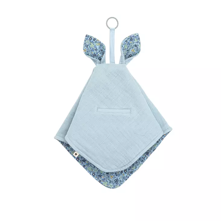 Bibs x Liberty uniliina Kangaroo Chamomile Lawn Baby Blue. - Mjukisdjur och snuttefiltar - 940512231 - 1