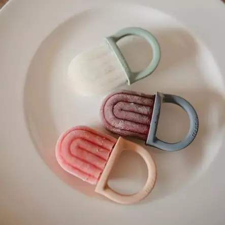 Mushie Toddler Ice Pop Tray mehujäiden tekoon. - Mellanmålspåsar, matlådor och snackskoppar - 101922 - 2