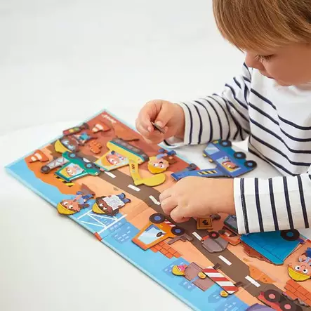 Janod Magneettileikki Työmaa, hauskaa puuhaa 3-vuotiaasta alkaen. -  - J05454 - 2