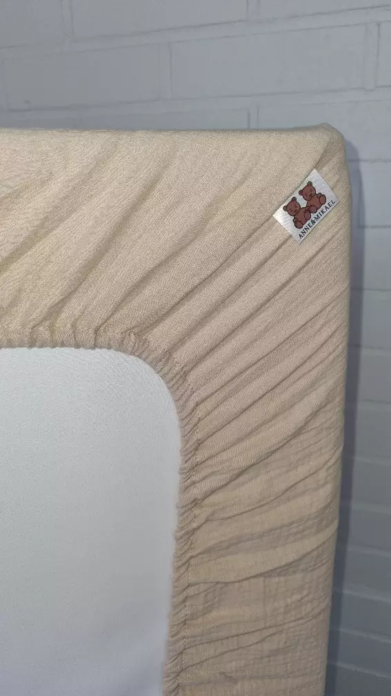 Anne&Mikael beige muotoonommeltulakana - Påslakan och underlakan - 2030074 - 1