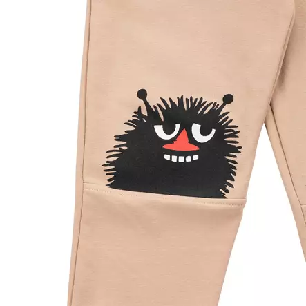 Martinex Muumi Haisuli Collegehousut beige Haisulin kuvalla polvessa. - Byxor och leggings - 72587215 - 2