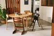 Syöttötuoli Stokke Clikk Bamboo Black/Warm Brown keittiössä. - Matstolar för barn - 695805 - 2