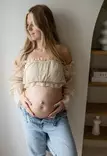 Raskauskoru Proud Mama Babybell Chloe Silver bola-koru vatsalla. - Graviditetssmycken och amningssmycken - ID675 - 2
