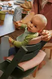 Stokke Tripp Trapp syöttötuoli Marble Green, Limited Edition, vauvalla. - Stokke Tripp Trapp produkter - 100145 - 2