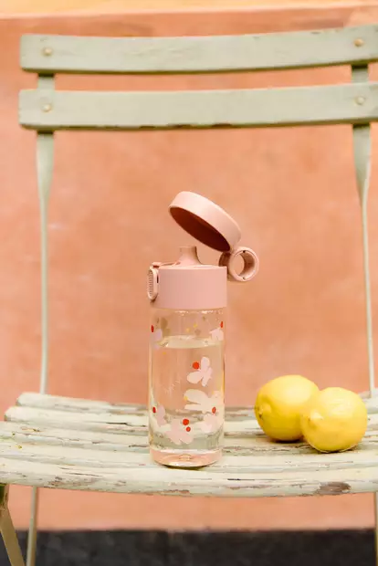 Liewood juomapullo Clemence Butterfly/Apple blossom, retkille ja kouluun. - Vattenflaskor och flaskor med sugrör - 20622-2606 - 2