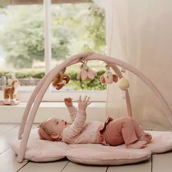 Little Dutch leikkimatto Fairy Garden vauvalla leikkihuoneessa. - Lekmattor och babygym - LD9017 - 2