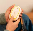 Rintapumppu Medela Freestyle Mini Single, Hands-free, erillinen moottori tekee pumpun käyttämisestä helppoa ja vaivatonta. - Bröstpumpar - 101047768 - 3