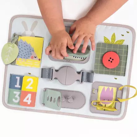 Taf Toys aktiviteettilelu Buckles Board. - Skallror, greppleksaker och bollar - 276079 - 1