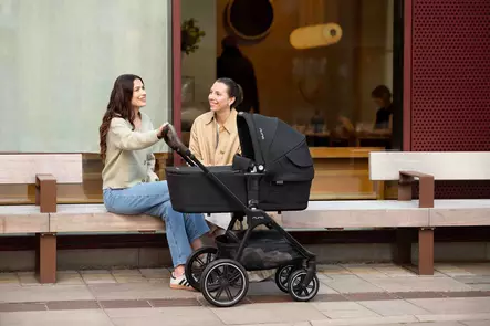 Nuna Triv LX vaunut ovat tyylikkäät ja sopivat kaupunkiin ja luontopoluille. - Resevagnar och barnvagnar - STC21300CHEGLsta - 2