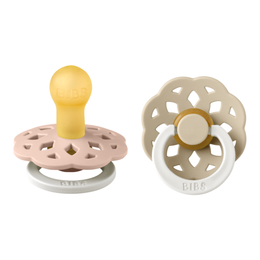 Pime=C3=A4ss=C3=A4 hohtavat tutit Vanilla ja Blush v=C3=A4reiss=C3=A4 - Nappar och napphållare - 240NIBLVA - 1