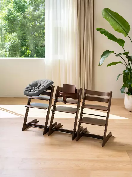 Stokke Tripp Trapp sy=C3=B6tt=C3=B6tuolit Oak Warm Brown. - Stokke Tripp Trapp produkter - 100141WBNB - 2