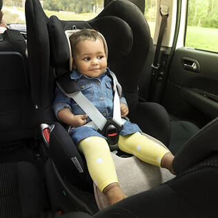 Aeromoov istuinpehmuste turvaistuimeen Dark Grey lapsella. - Solskydd och sommarklädslar - AL1ANT - 2